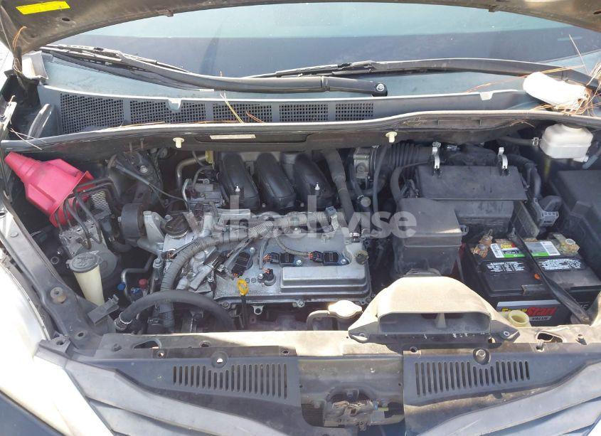 Photo 10 of 2011 Toyota Sienna XLE V6 (VIN 5TDYK3DC7BS051241)