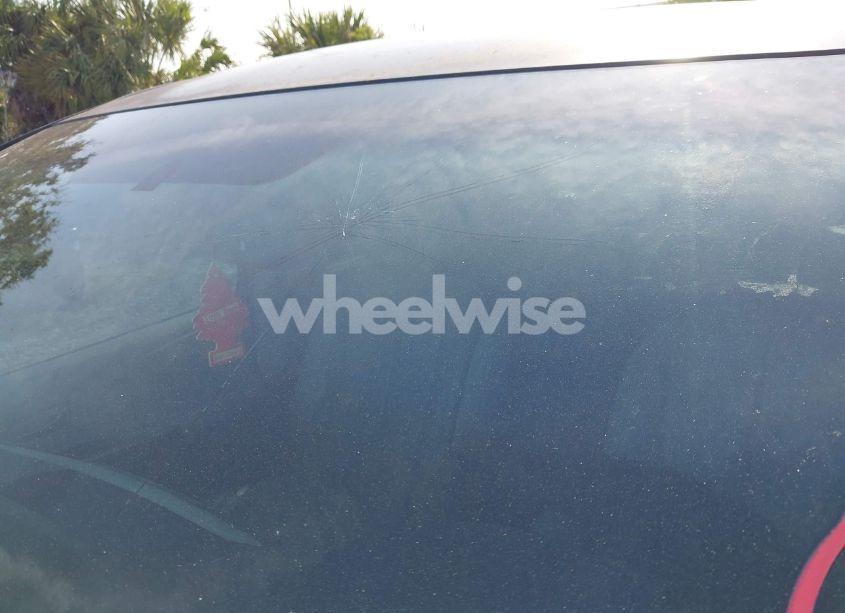 Photo 19 of 2011 Toyota Sienna XLE V6 (VIN 5TDYK3DC7BS051241)