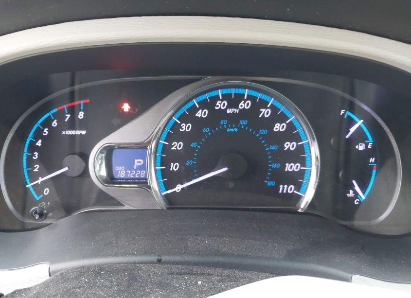 Photo 7 of 2011 Toyota Sienna XLE/LIMITED (VIN 5TDYK3DC7BS151162)