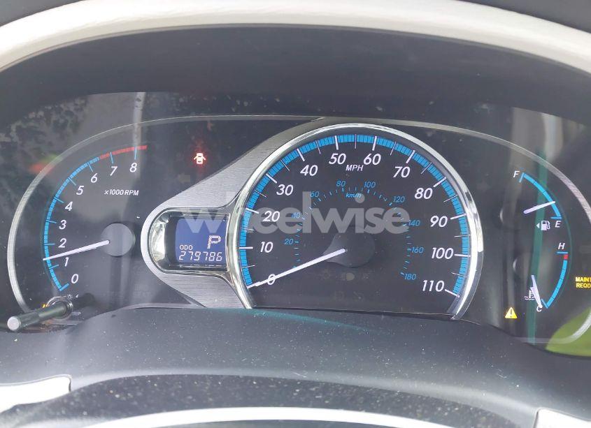 Photo 7 of 2011 Toyota Sienna XLE V6 (VIN 5TDYK3DC7BS159469)