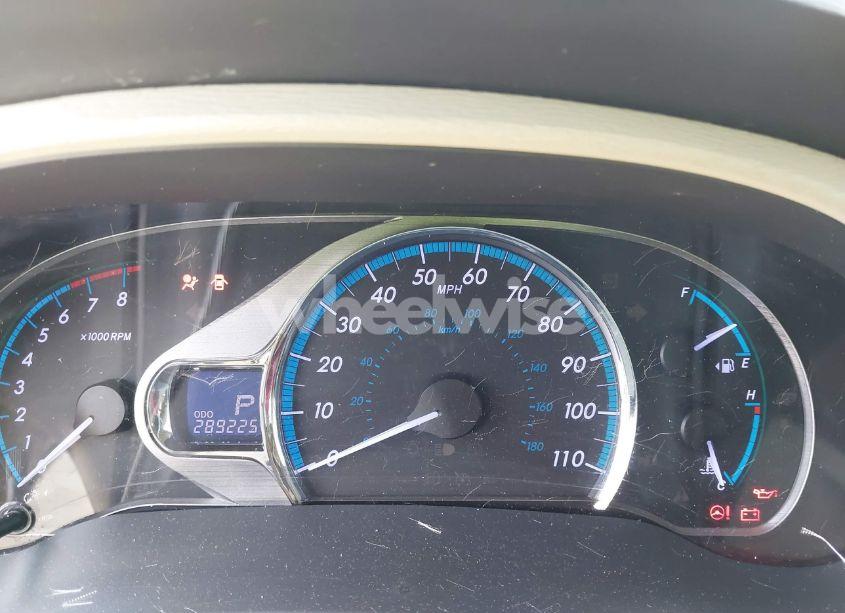 Photo 7 of 2011 Toyota Sienna XLE V6 (VIN 5TDYK3DC7BS174750)