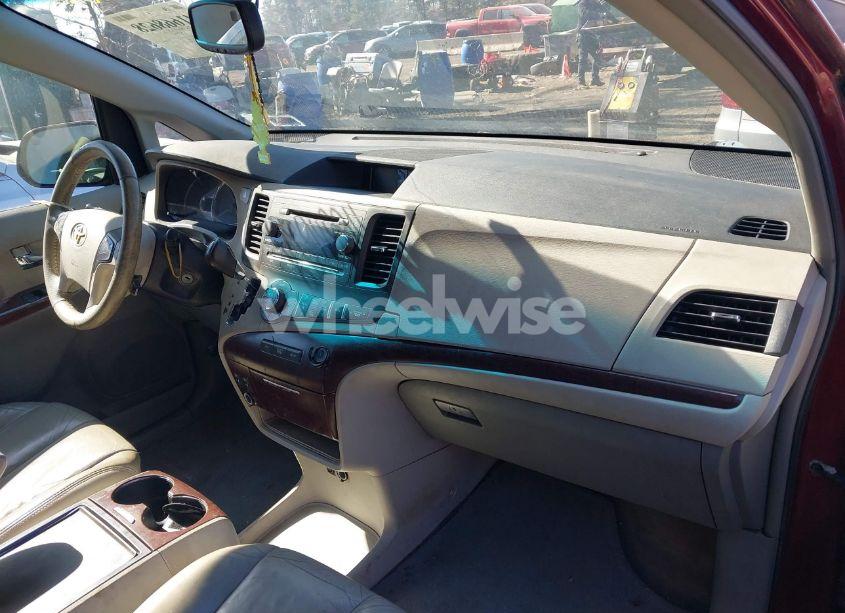 Photo 5 of 2012 Toyota Sienna XLE V6 8 PASSENGER (VIN 5TDYK3DC7CS179013)