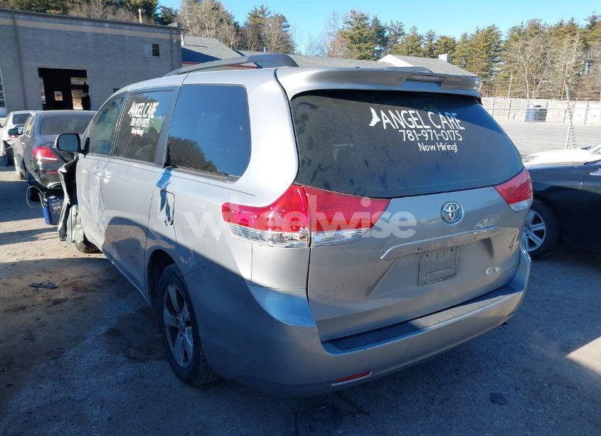 Photo 14 of 2012 Toyota Sienna XLE V6 8 PASSENGER (VIN 5TDYK3DC7CS213595)