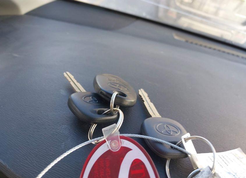 Photo 11 of 2012 Toyota Sienna XLE V6 8 PASSENGER (VIN 5TDYK3DC7CS230235)