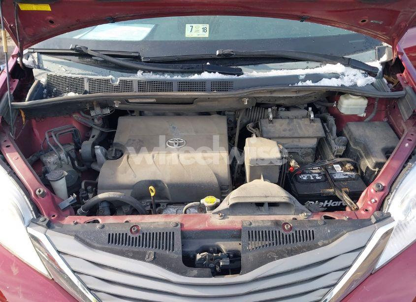 Photo 10 of 2012 Toyota Sienna XLE V6 8 PASSENGER (VIN 5TDYK3DC7CS269522)