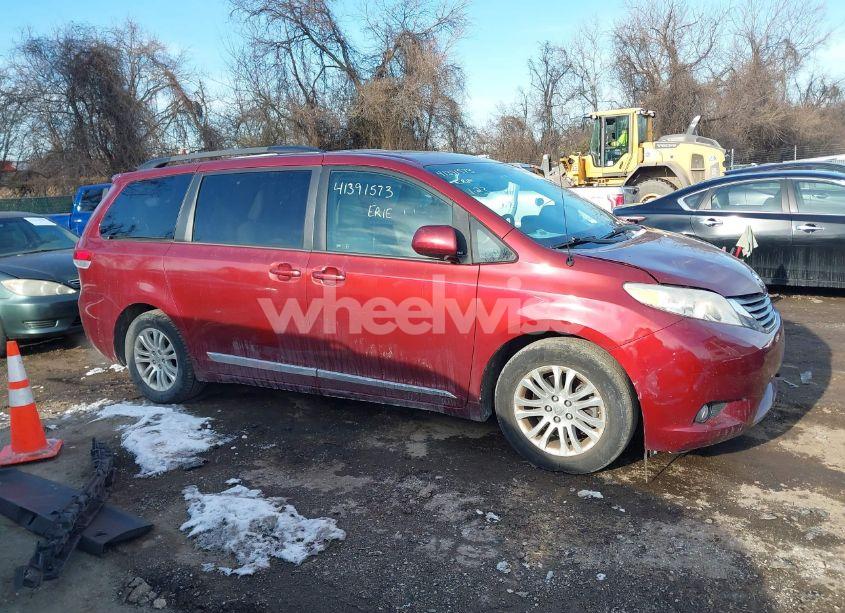 Photo 14 of 2012 Toyota Sienna XLE V6 8 PASSENGER (VIN 5TDYK3DC7CS269522)
