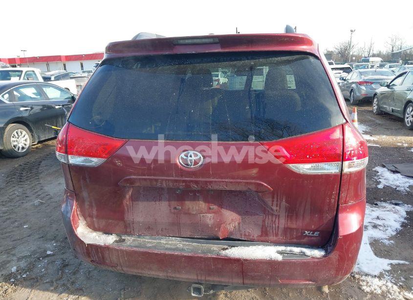 Photo 17 of 2012 Toyota Sienna XLE V6 8 PASSENGER (VIN 5TDYK3DC7CS269522)
