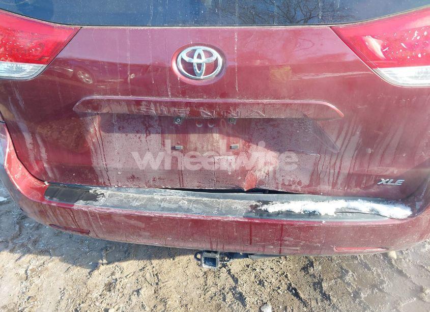 Photo 6 of 2012 Toyota Sienna XLE V6 8 PASSENGER (VIN 5TDYK3DC7CS269522)