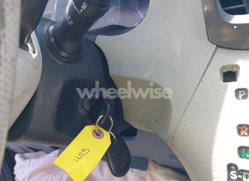 Photo 11 of 2013 Toyota Sienna XLE V6 8 PASSENGER (VIN 5TDYK3DC7DS299024)