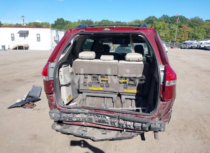 Photo 17 of 2013 Toyota Sienna XLE V6 8 PASSENGER (VIN 5TDYK3DC7DS386244)