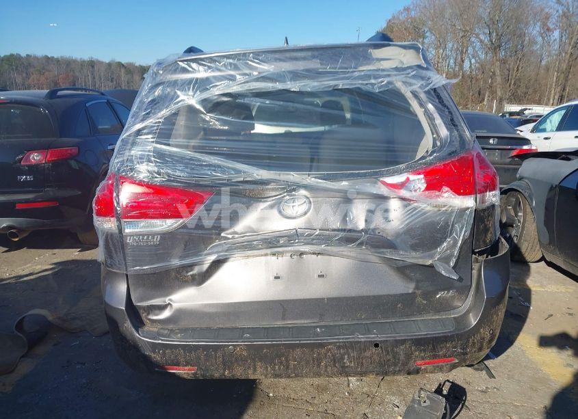 Photo 16 of 2014 Toyota Sienna XLE/LIMITED (VIN 5TDYK3DC7ES438893)