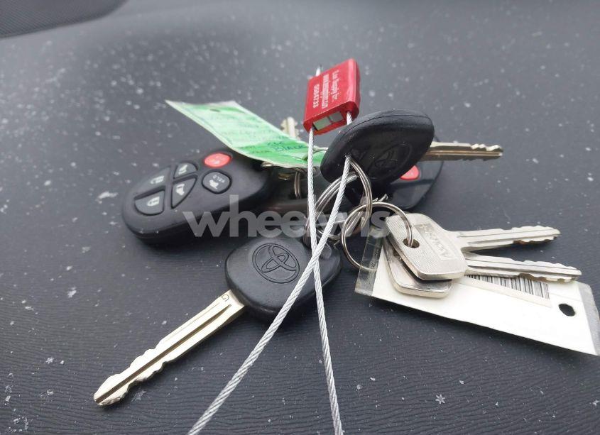 Photo 11 of 2014 Toyota Sienna XLE V6 8 PASSENGER (VIN 5TDYK3DC7ES449327)
