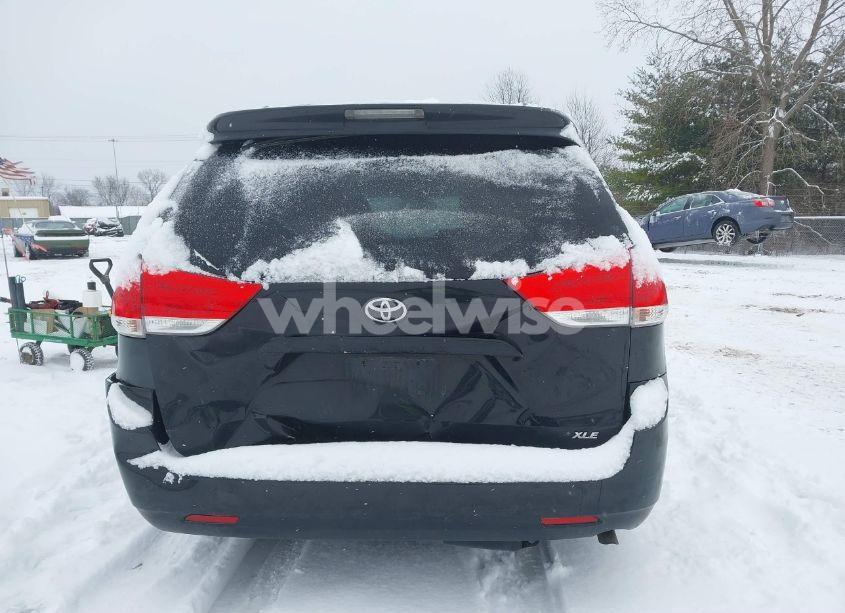 Photo 16 of 2014 Toyota Sienna XLE V6 8 PASSENGER (VIN 5TDYK3DC7ES449327)