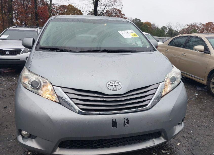 Photo 12 of 2015 Toyota Sienna XLE/LIMITED (VIN 5TDYK3DC7FS636701)