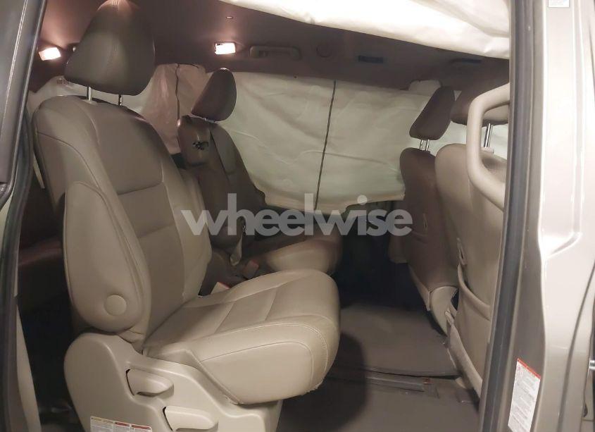 Photo 8 of 2015 Toyota Sienna XLE/LIMITED (VIN 5TDYK3DC7FS645561)