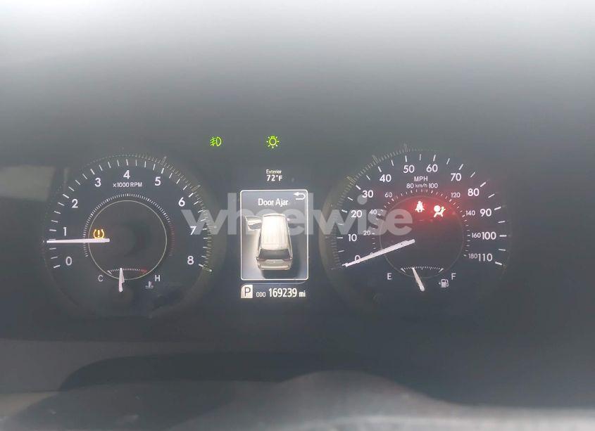 Photo 7 of 2016 Toyota Sienna XLE 8 PASSENGER (VIN 5TDYK3DC7GS763658)