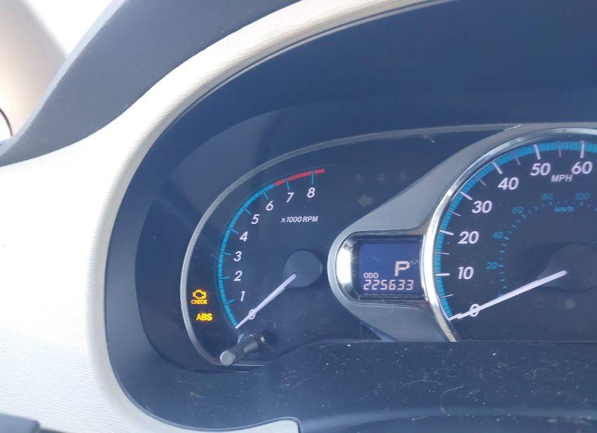 Photo 15 of 2011 Toyota Sienna XLE/LIMITED (VIN 5TDYK3DC8BS086502)