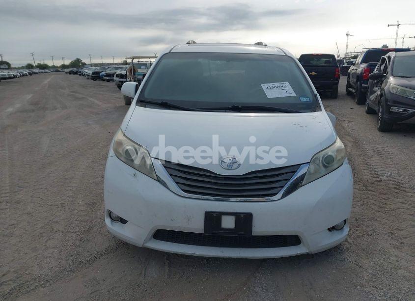 Photo 12 of 2011 Toyota Sienna LIMITED V6/XLE V6/XLE V6 AUTO ACCESS SEAT (VIN 5TDYK3DC8BS108689)