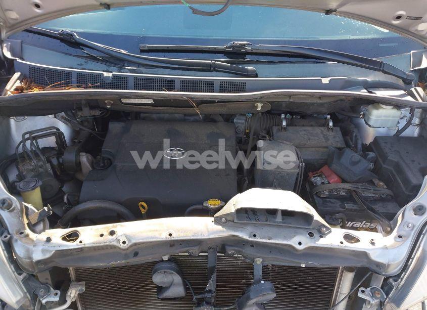 Photo 10 of 2012 Toyota Sienna XLE V6 8 PASSENGER (VIN 5TDYK3DC8CS229160)