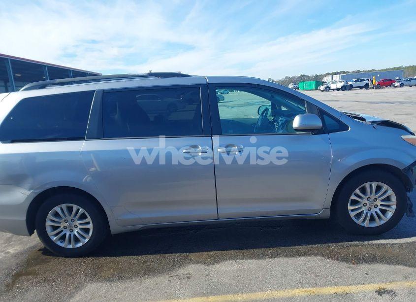 Photo 14 of 2012 Toyota Sienna XLE V6 8 PASSENGER (VIN 5TDYK3DC8CS229160)