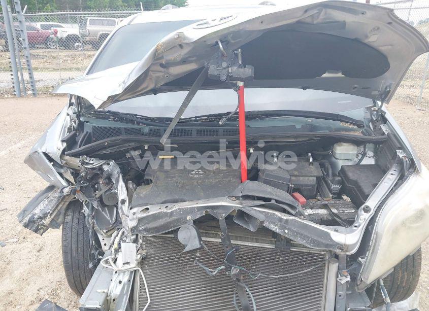 Photo 10 of 2012 Toyota Sienna XLE V6 8 PASSENGER (VIN 5TDYK3DC8CS276589)