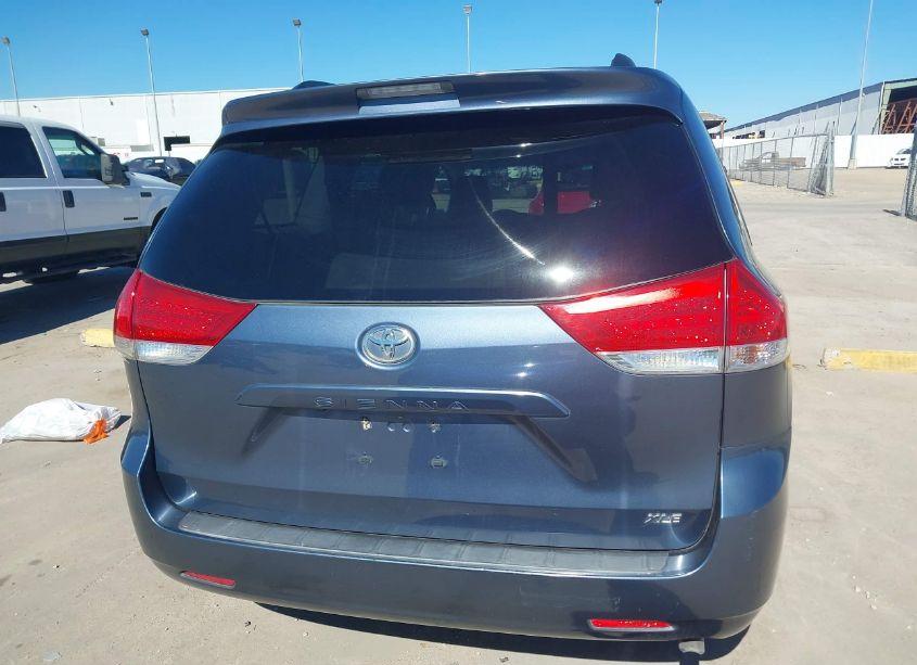 Photo 16 of 2013 Toyota Sienna XLE V6 8 PASSENGER (VIN 5TDYK3DC8DS338235)