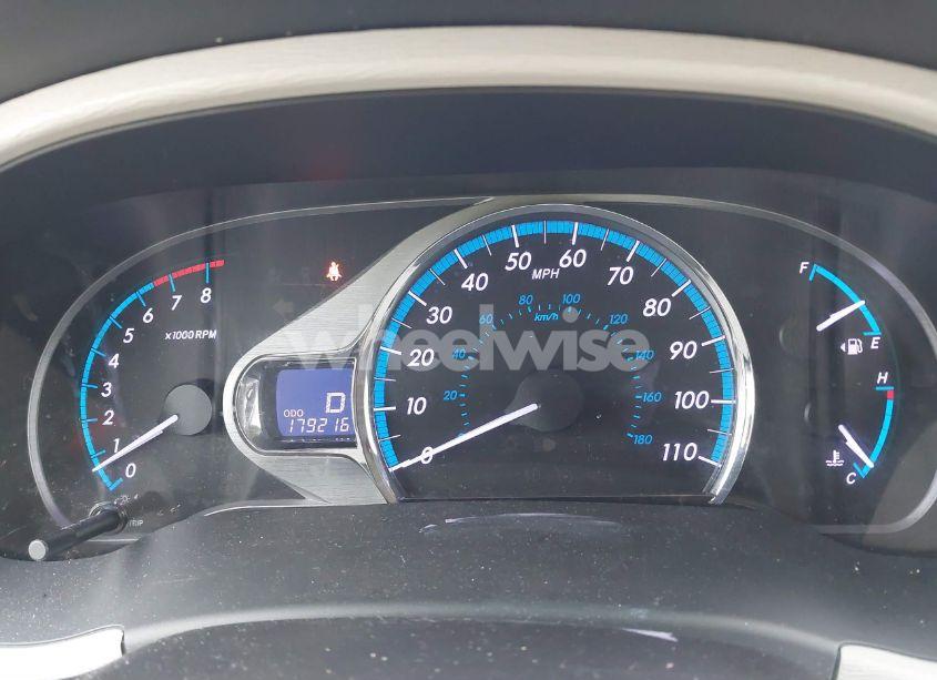 Photo 7 of 2014 Toyota Sienna XLE/LIMITED (VIN 5TDYK3DC8ES434495)