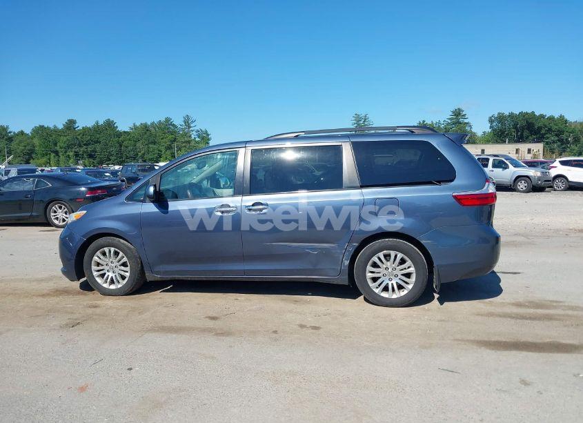 Photo 14 of 2015 Toyota Sienna XLE PREMIUM 8 PASSENGER (VIN 5TDYK3DC8FS533898)