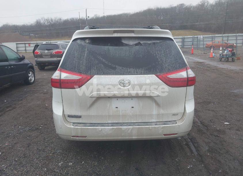 Photo 16 of 2015 Toyota Sienna XLE/LIMITED (VIN 5TDYK3DC8FS537028)