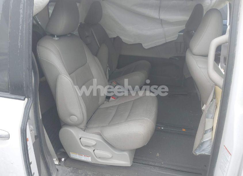 Photo 8 of 2015 Toyota Sienna XLE/LIMITED (VIN 5TDYK3DC8FS537028)