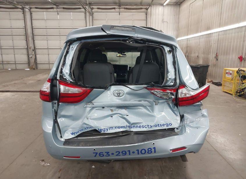 Photo 17 of 2015 Toyota Sienna XLE/LIMITED (VIN 5TDYK3DC8FS546960)