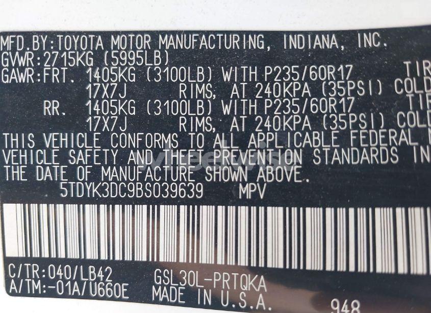 Photo 9 of 2011 Toyota Sienna XLE V6 (VIN 5TDYK3DC9BS039639)