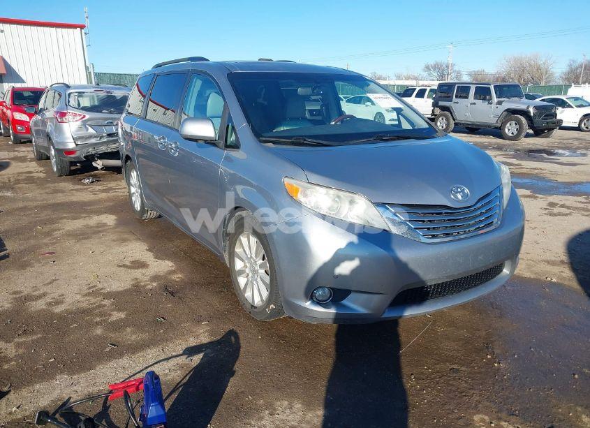 2011 Toyota Sienna LIMITED V6 (VIN 5TDYK3DC9BS080935) main photo