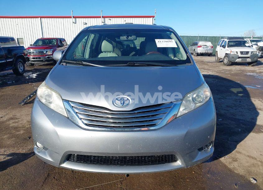 Photo 12 of 2011 Toyota Sienna LIMITED V6 (VIN 5TDYK3DC9BS080935)