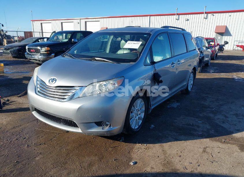 Photo 2 of 2011 Toyota Sienna LIMITED V6 (VIN 5TDYK3DC9BS080935)
