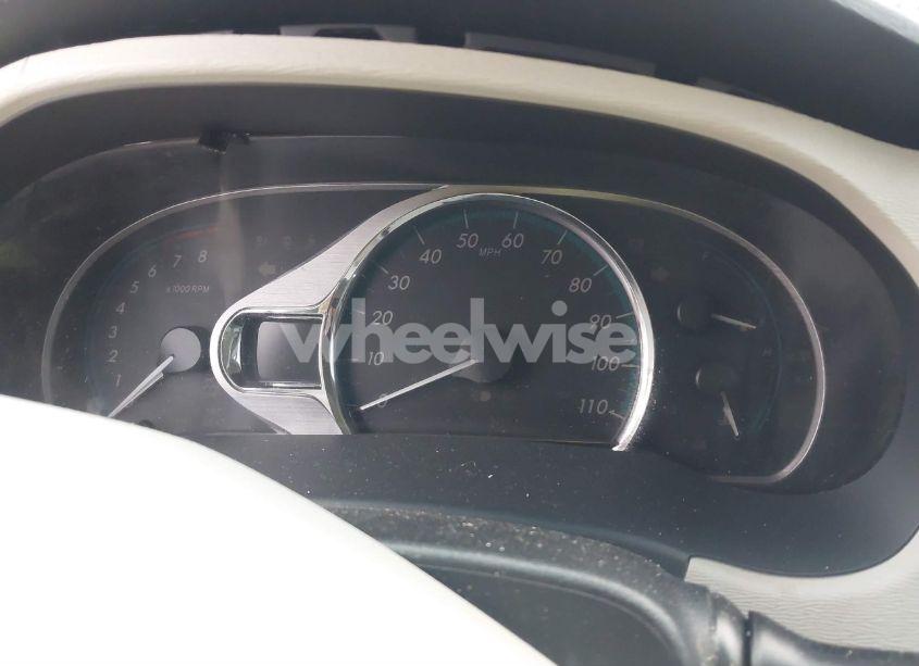 Photo 14 of 2011 Toyota Sienna XLE V6 (VIN 5TDYK3DC9BS161160)