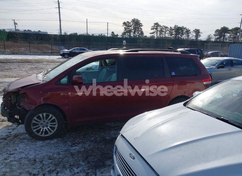 Photo 14 of 2012 Toyota Sienna XLE V6 8 PASSENGER (VIN 5TDYK3DC9CS264919)