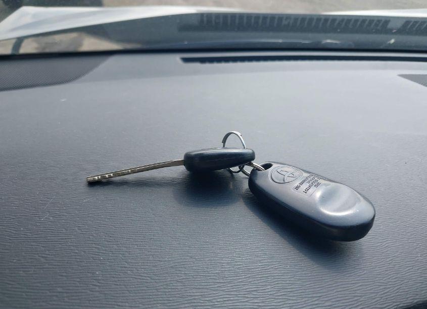 Photo 11 of 2013 Toyota Sienna XLE V6 8 PASSENGER (VIN 5TDYK3DC9DS332962)