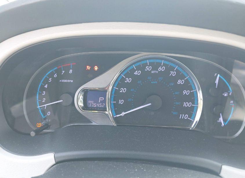 Photo 7 of 2013 Toyota Sienna XLE V6 8 PASSENGER (VIN 5TDYK3DC9DS332962)