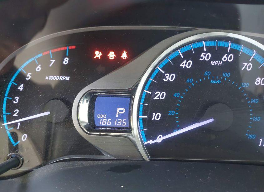 Photo 7 of 2013 Toyota Sienna XLE V6 8 PASSENGER (VIN 5TDYK3DC9DS371938)