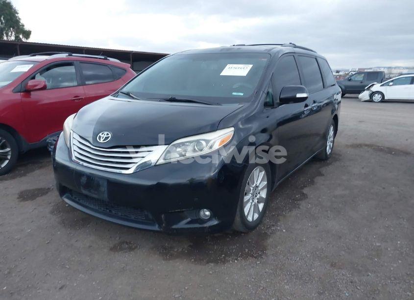 Photo 2 of 2015 Toyota Sienna LIMITED 7 PASSENGER (VIN 5TDYK3DC9FS542271)