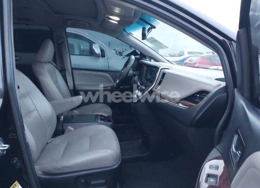 Photo 5 of 2015 Toyota Sienna LIMITED 7 PASSENGER (VIN 5TDYK3DC9FS542271)