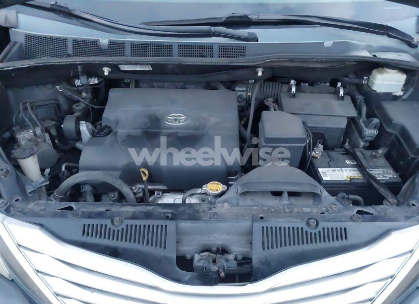 Photo 6 of 2015 Toyota Sienna LIMITED 7 PASSENGER (VIN 5TDYK3DC9FS542271)