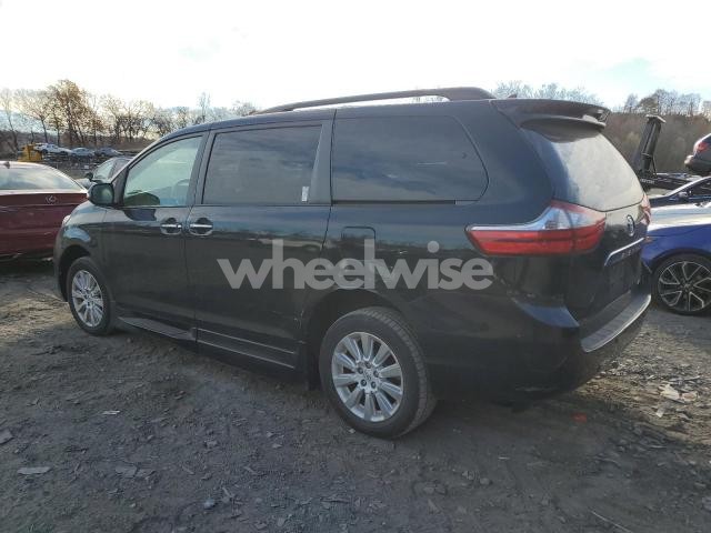 Photo 13 of 2010 TOYOTA SIENNA XLE (VIN 5TDYK3DC9FS586187)
