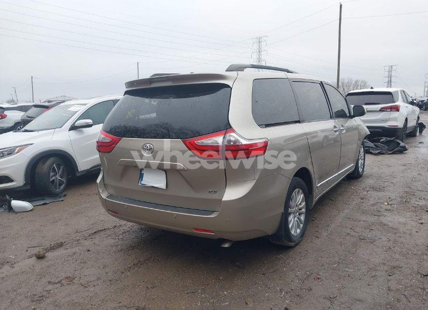 Photo 4 of 2015 Toyota Sienna XLE/LIMITED (VIN 5TDYK3DC9FS609094)