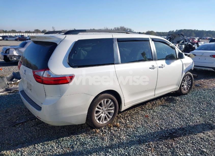 Photo 4 of 2016 Toyota Sienna XLE PREMIUM 8 PASSENGER (VIN 5TDYK3DC9GS754220)