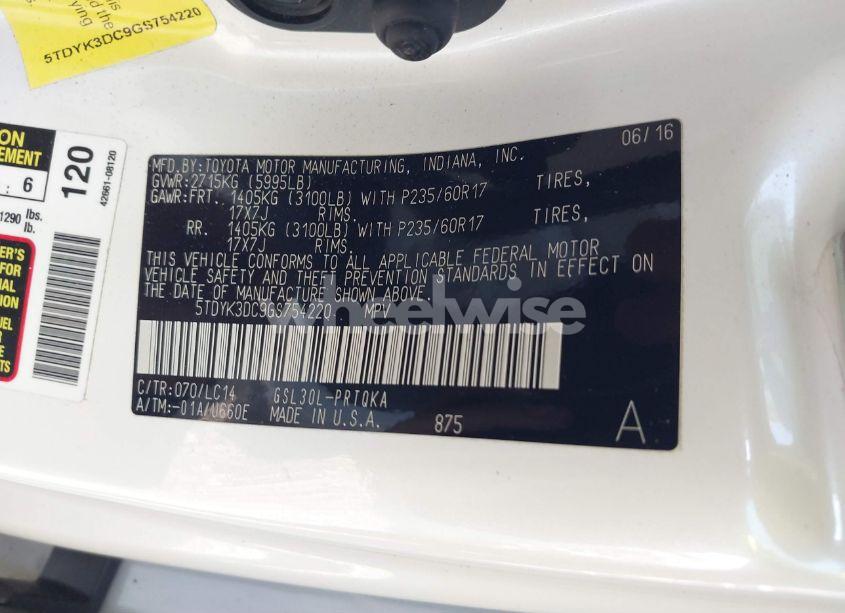 Photo 9 of 2016 Toyota Sienna XLE PREMIUM 8 PASSENGER (VIN 5TDYK3DC9GS754220)