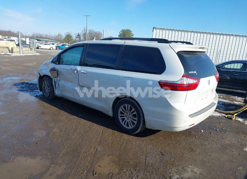 Photo 3 of 2016 Toyota Sienna XLE PREMIUM 8 PASSENGER (VIN 5TDYK3DC9GS756291)