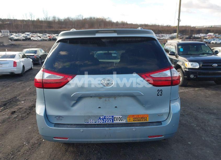 Photo 16 of 2016 Toyota Sienna XLE PREMIUM 8 PASSENGER (VIN 5TDYK3DC9GS758610)