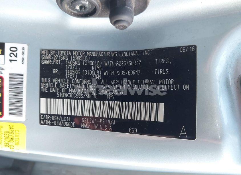 Photo 9 of 2016 Toyota Sienna XLE PREMIUM 8 PASSENGER (VIN 5TDYK3DC9GS758610)